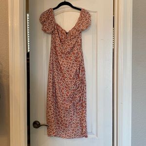 Capped sleeve floral dress with slide slit